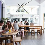 Hostel Cocoon *