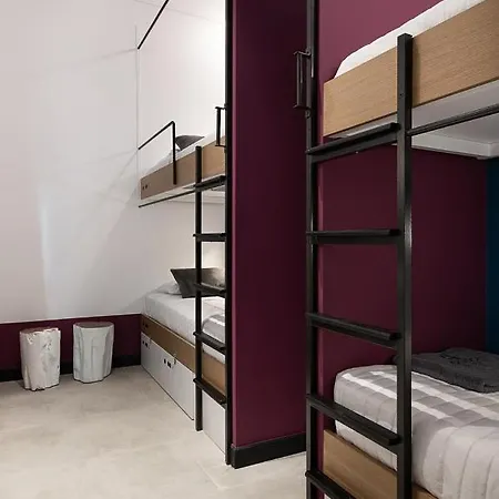 Vandrerhjem Cocoon *