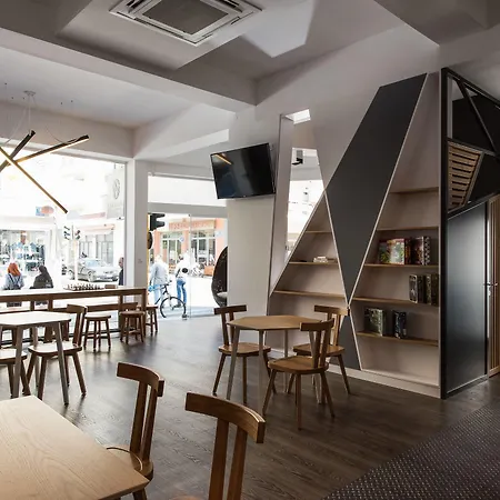 Hostel Cocoon *