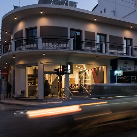 Cocoon Hostel *